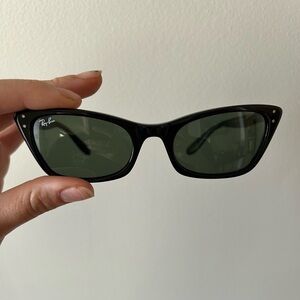 Ray Ban Lady Burbank sunglasses